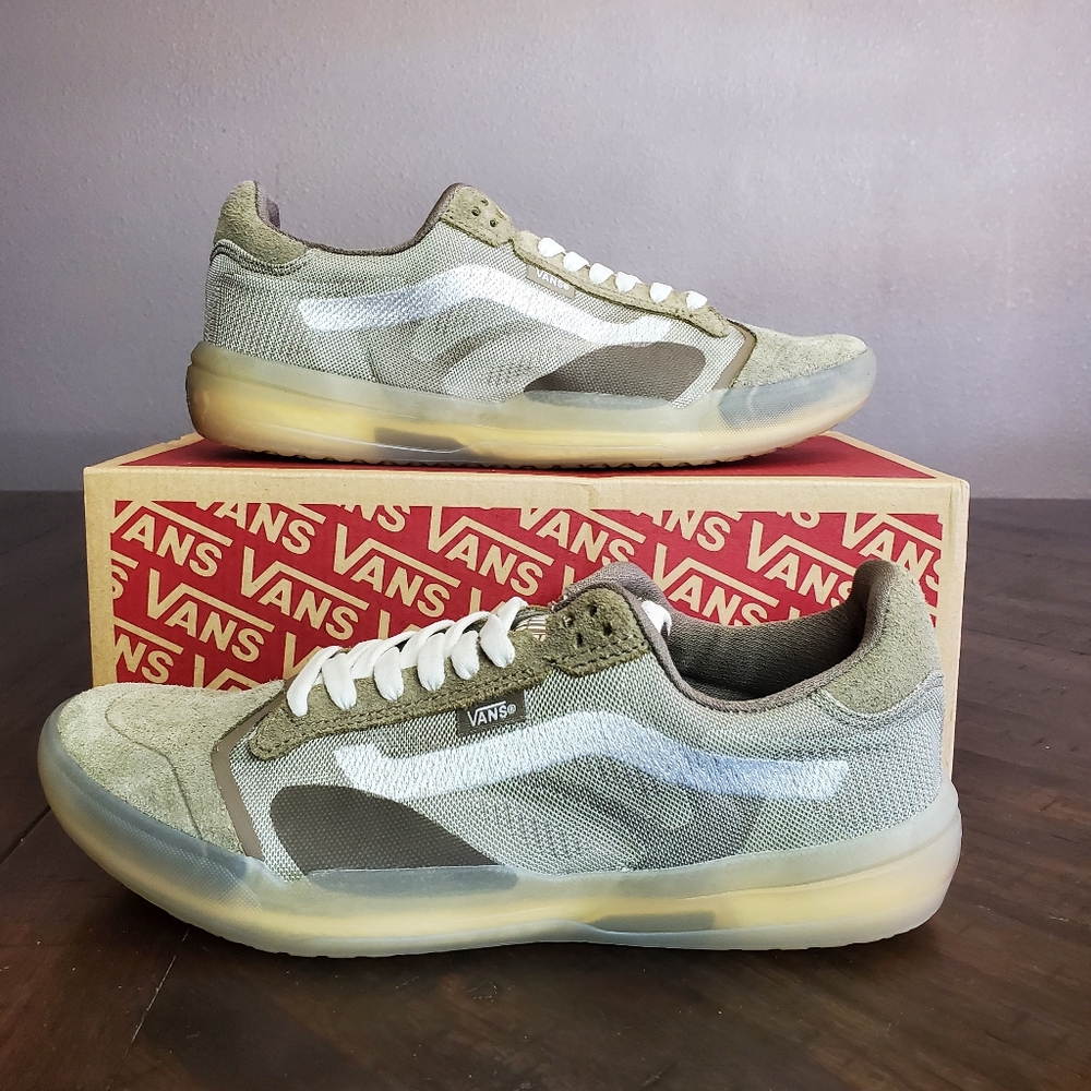 Vans EVDNT ULTIMATEWAFFLE Duece Men Size 8, Women Size 9.5